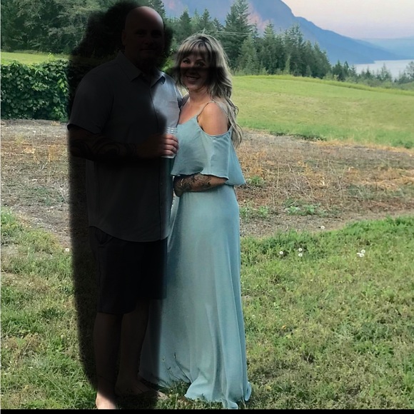 Show me your mumu formal/bridesmaid dress in sage/mint - Picture 1 of 2